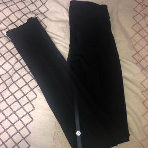 long black lululemon leggings